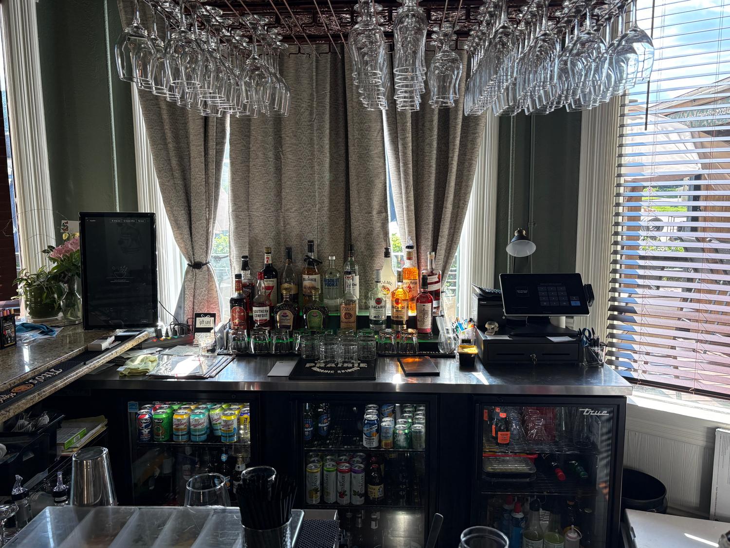 The service bar and glassware at Neil's Winehouse